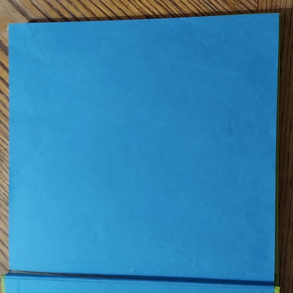 Disney's My Very First Winnie the Pooh More Growing Up Stories - Picture 4 of 16